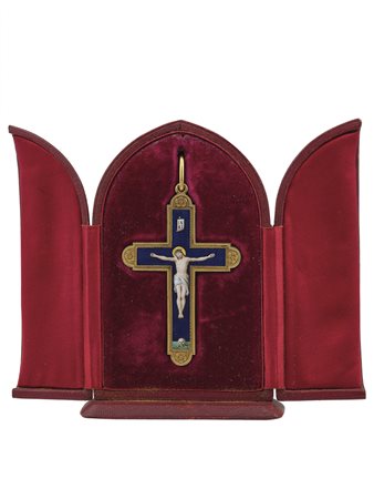 Crocifisso con smalti policromi montatura in oro giallo 750/1000, dorature in...