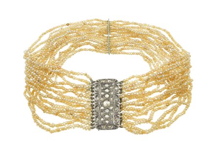 Choker con seed pearl e diamanti di vecchio taglio fermezza in oro bianco...