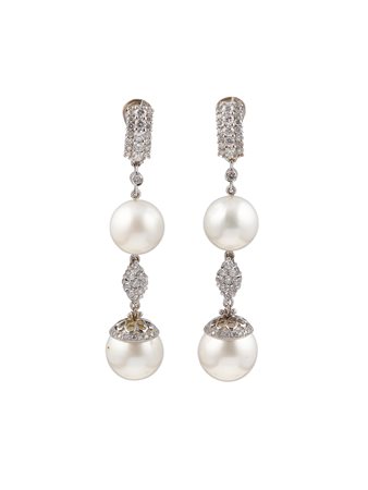 Orecchini pendenti con perle Australia e diamanti montatura in oro bianco...