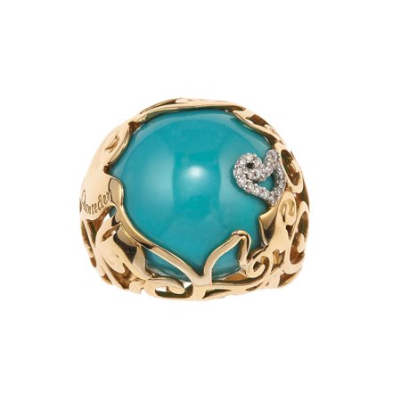 Chantecler. Anello con pasta di turchese e piccoli diamanti montatura in oro...