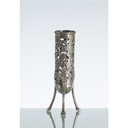 MANIFATTURA PERSIANA DEL XIX SECOLO, Piccolo vaso