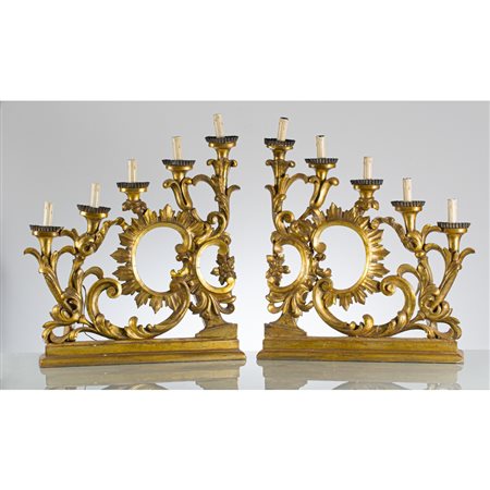 MANIFATTURA ITALIANA DEL XVIII SECOLO, Coppia di candelabri