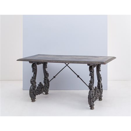 MANIFATTURA SICILIANA DEL XVII SECOLO, Tavolo