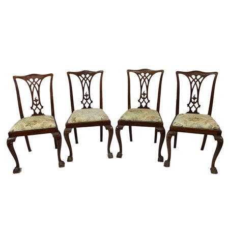 LOTTO DI 4 SEDIE DI GUSTO VITTORIANO 