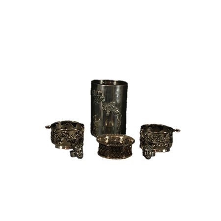 LOTTO COMPOSTO DA OGGETTI VARI