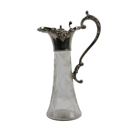 CURIOSA CARAFFA DA VINO