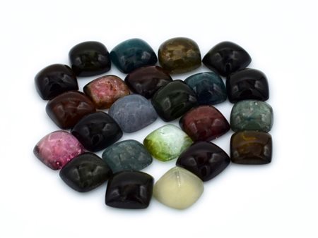 Lotto di tormaline naturali, colori misti, taglio cabochon,forma quadrata 10x10