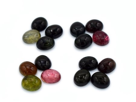 Lotto di tormaline naturali, colori misti, taglio cabochon,forma ovale 10x12