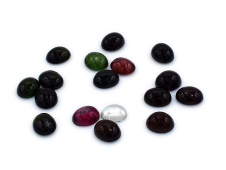Lotto di tormaline naturali, colori misti, taglio cabochon,forma ovale 10x12