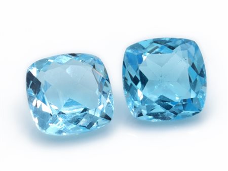 Lotto di topazi blu, taglio cushion
