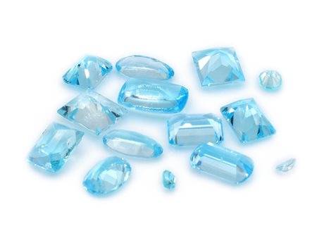 Lotto topazi blu, tagli e forme misti