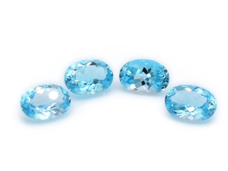 Lotto topazi blu, forma ovale, misure 10x14 mm