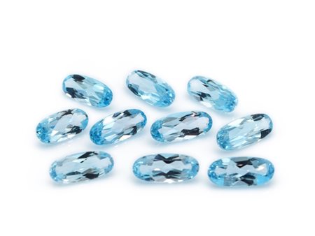 Lotto topazi blu, forma ovale, misure 8x18 mm
