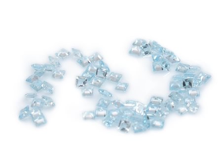 Lotto topazi blu, taglio carrè, misure 3.5x3.5 mm
carati 123