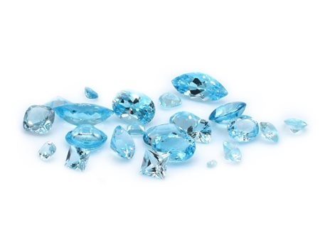 Lotto di topazi blu, forme e misure miste
