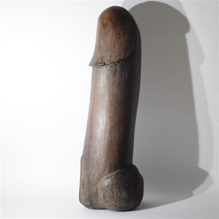 Khik Bhalad, large ritual phallus carved in wood