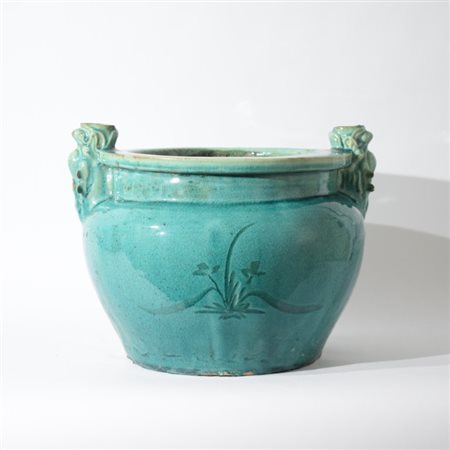 An imposing Chinese green glaze storage jar