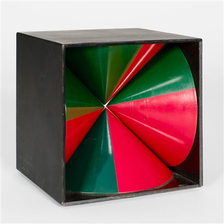 BRUNO MUNARI
Tetracono SM, 1965