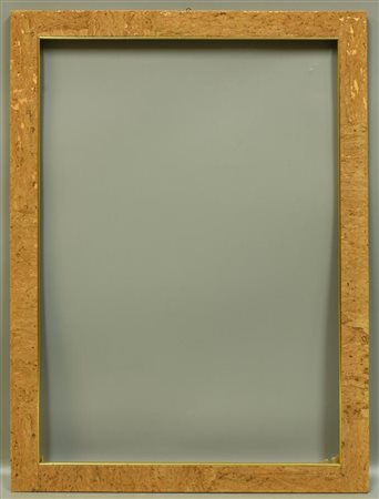 CORNICE IN SUGHERO con parte in metallo dorato cm 74x54,5 , luce cm 65x45...