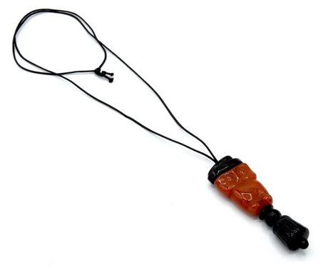 COLLANA CON PENDENTE IN PIETRA DURA A FORMA DI GUFO lunghezza cm 45, pendente...