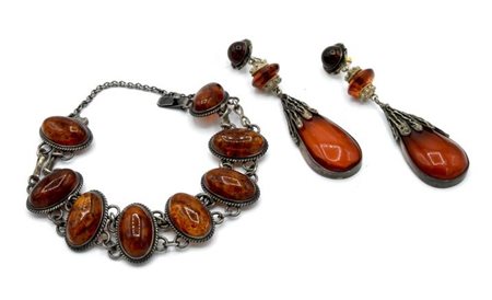 PARURE COMPOSTA DA ORECCHINI E BRACCIALE IN AMBRA lunghezza orecchini cm 8,...