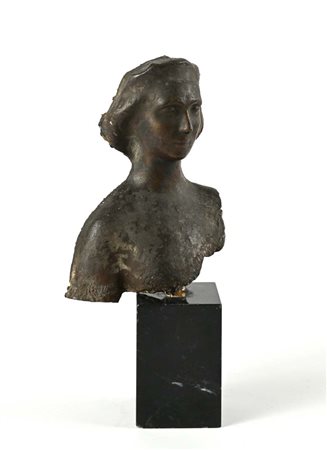 Umberto Mastroianni (Fontana Liri 1910 - Marino 1998) Ritratto femminile...