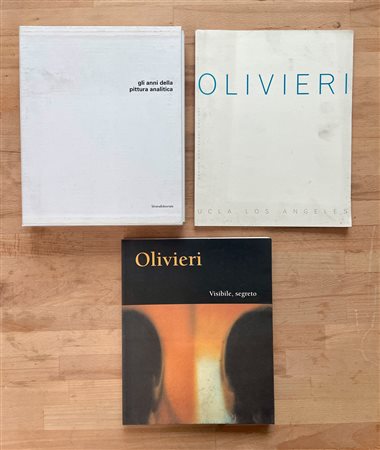 CLAUDIO OLIVIERI E LA PITTURA ANALITICA - Lotto unico di 3 cataloghi