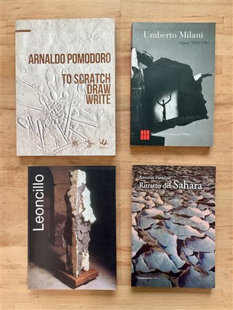 SCULTURA ITALIANA DEL DOPOGUERRA - Lotto unico di 4 cataloghi