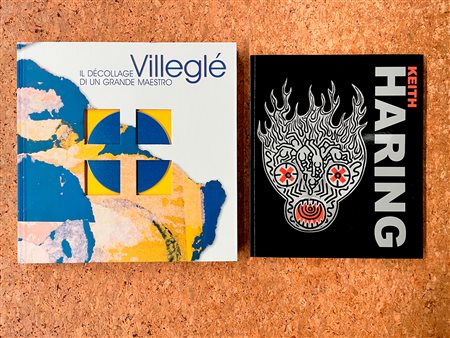 KEITH HARING E JACQUES VILLEGLÉ - Lotto unico di 2 cataloghi