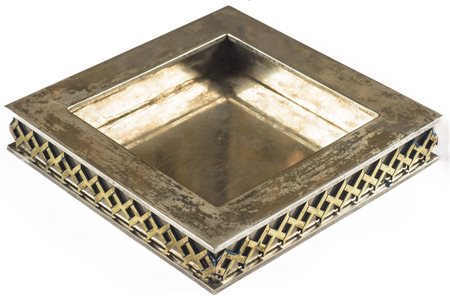 Cleto Munari (1930 - ) Centrotavola 1970 ca. metallo argentato 3 x 18,50 x...