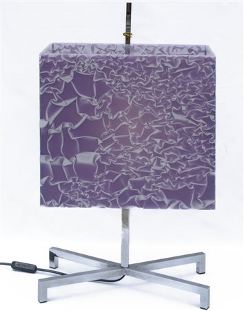 Charles Williams (XX sec. - ) Lampada da tavolo mod. "Elvis" lucite e metallo...