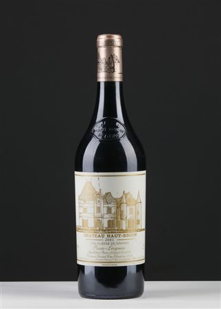 Château Haut-Brion - Chateau Haut-Brion, 2001.