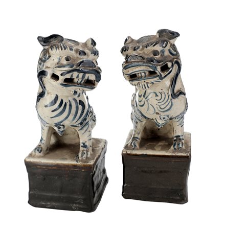 Cina. II metà del XX secolo
Coppia di cani di Fo