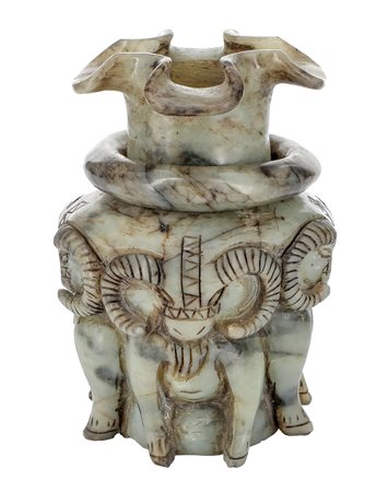 Cina
Vasetto con decoro di arieti e anello mobile