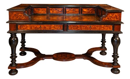 Leonard van der Vinne (1659 - 1713), ambito di
Scrittoio da centro, ultimo quarto del XVII secolo