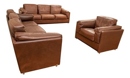 Fratelli Mascheroni (1970)
Salotto IDOS composto da due divani a tre sedute e una poltrona