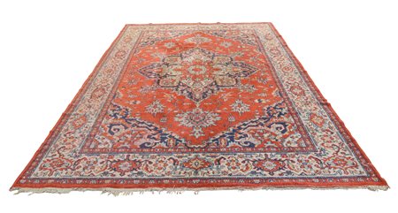 Europa (Belgio?) (I metà del XX secolo)
Tappeto meccanico a disegno Heriz