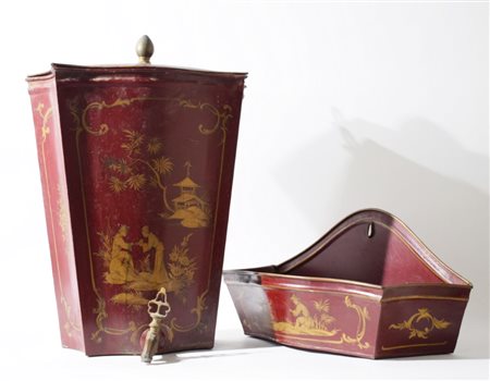 Lavamani da parete in tole laccata rossa Dipinta in oro a scene cinesi,...