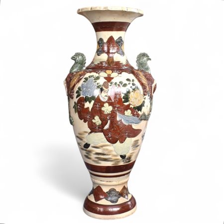 Grande vaso Satsuma in ceramica policroma Giappone, Fine del XIX - Inizi del...
