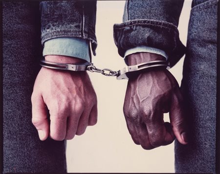 Oliviero Toscani (1942)  - Manette, campagna pubblicitaria United Colors of Benetton, 1989