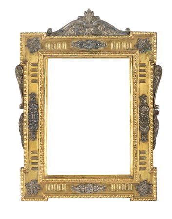 Italia, XIX secolo, Coppia di cornici in rame dorato stile Luigi XVI. 