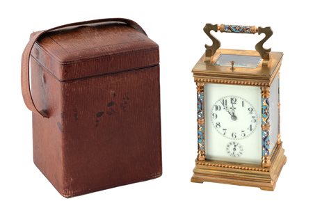 Pendola da viaggio Officier con custodia. 1900 ca.