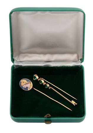 Due spille da cravatta in oro 18 kt. 1950-1960.