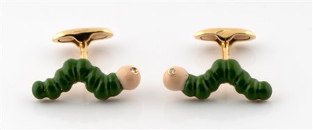 Antorà, Catania., Gemelli a forma di bruco in oro 18 kt e smalto. 2001 e sgg.