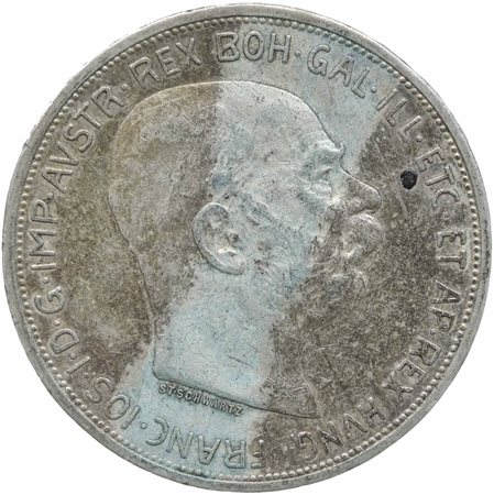 Lotto composto di 3 monete d'argento. 