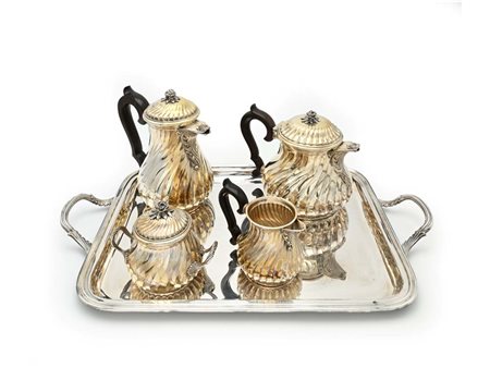 Servizio da caffè in argento sterling, Petochi ogni elemento è caratterizzato...