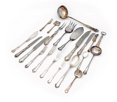 Servizio di posate in argento 800/000 per diciotto persone, argenteria Cesa,...