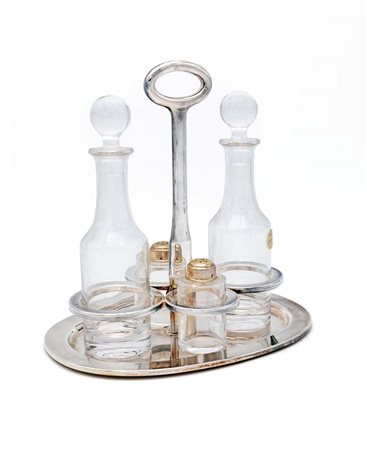 Acetoliera in argento con flaconi in cristallo quattro alloggi porta flaconi...