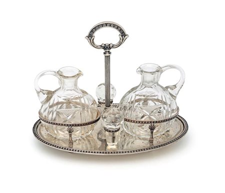 Acetoliera in argento 800/000 vassoio ovale con piedi a sfera, presa centrale...