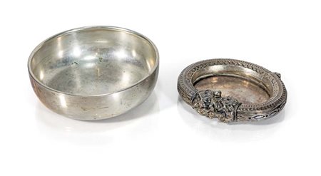 Lotto: vaschetta circolare e bracciale trasformato peso complessivo gr. 250...